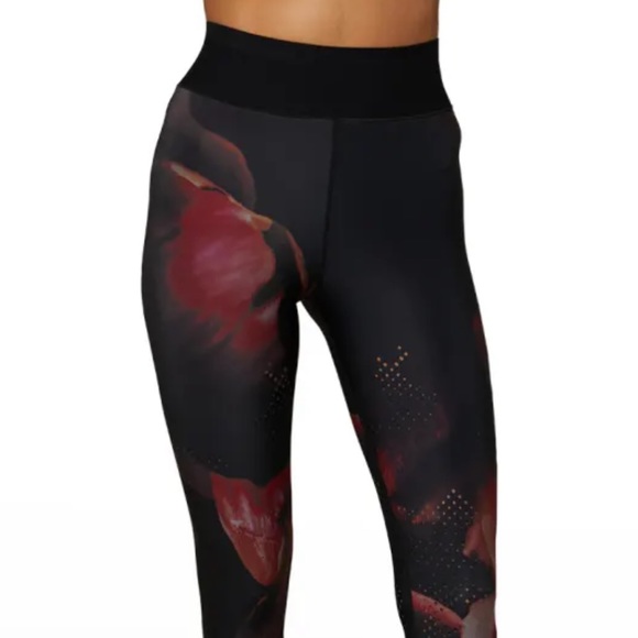 Ultracor Ultra-High Leggings, Size M - Picture 2 of 8